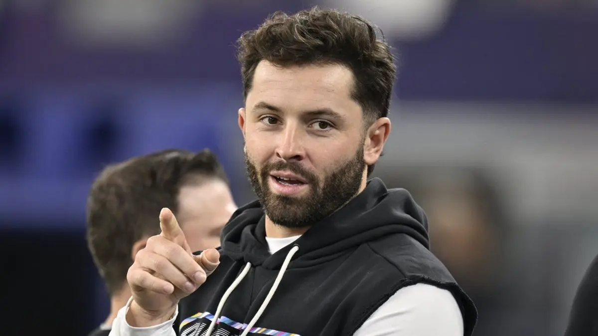 Baker Mayfield revine în linia de plecare: Tampa Bay se pregătește pentru duelul cu Carolina