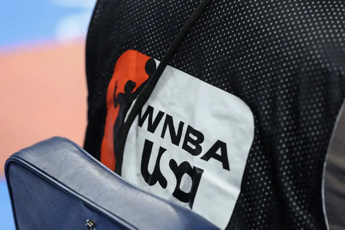 Cazul Julie Tétart: Nouă dezbatere privind eligibilitatea în WNBA?