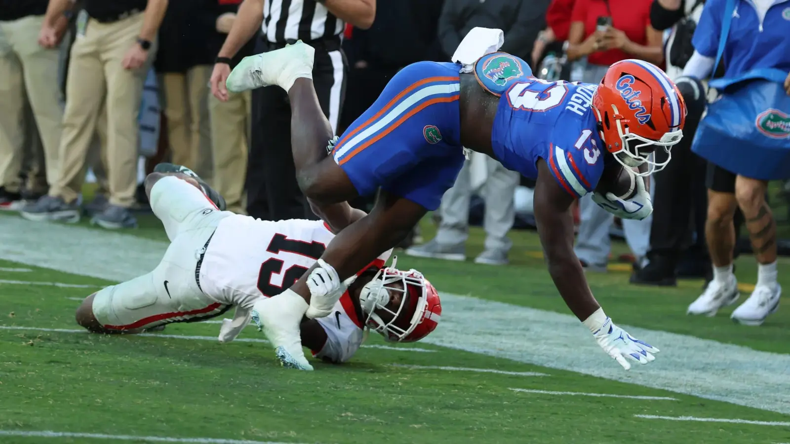 Duel de foc în SEC: Georgia Bulldogs înfruntă Florida Gators la Atlanta