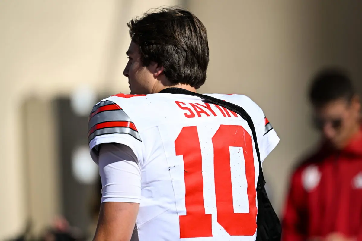 Ryan Day se sprijină pe familia Sayin pentru claritate în criza de QB la Ohio State