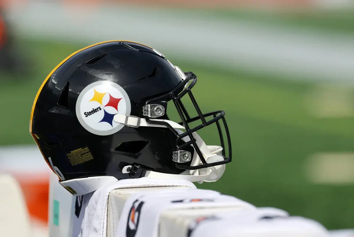 Steelers primes pentru clash cu Buccaneers: Dow se readuce la linia de apărare